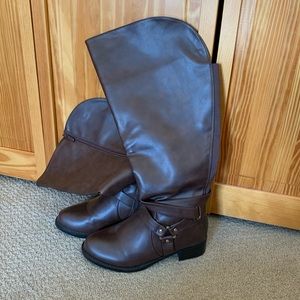 Torrid Boots Women’s Size 7W 🤠